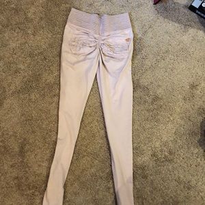 Cute booty lounge leggings